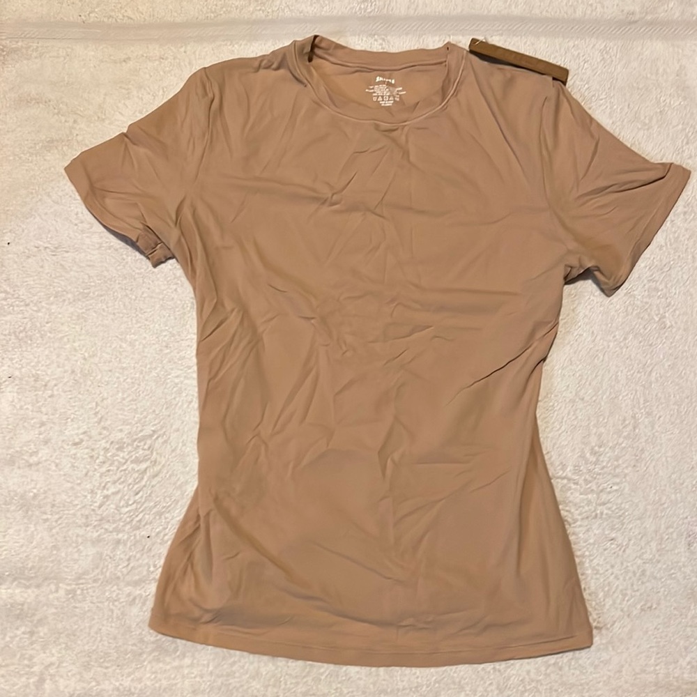 SKIMS Fits Everybody T-Shirt